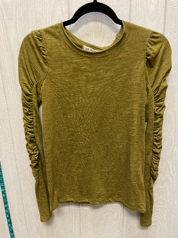 Top Long Sleeve By We The Free In Green, Size: Xs