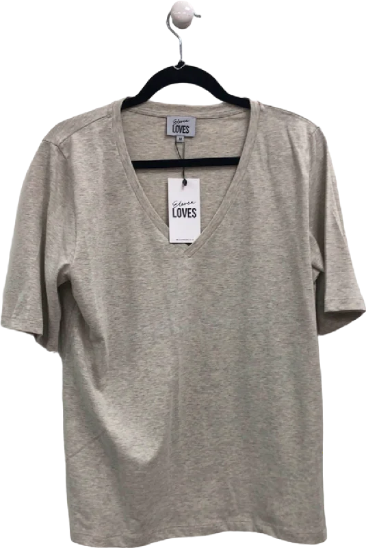 Eleven Loves Beige The Perfect V-Neck T-Shirt M