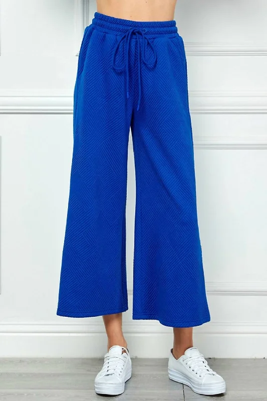 Textured Cropped Wide Pant In Royal Blue