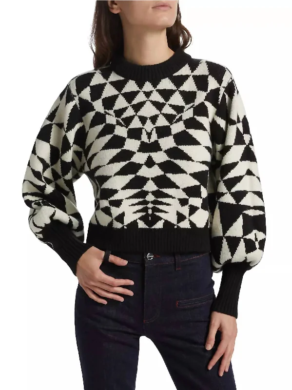 Heart Deco Knit Sweater In Black