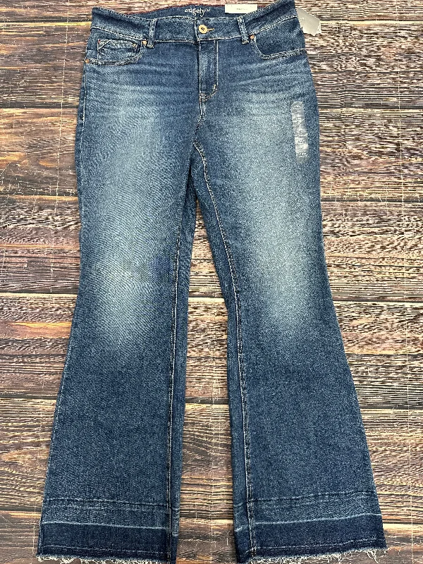 Jeans Flared By Maurices In Blue Denim, Size: 14