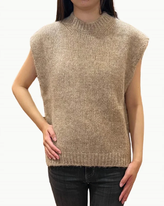 Maori Woman Knit Pullover Sweater In Beige And Gold